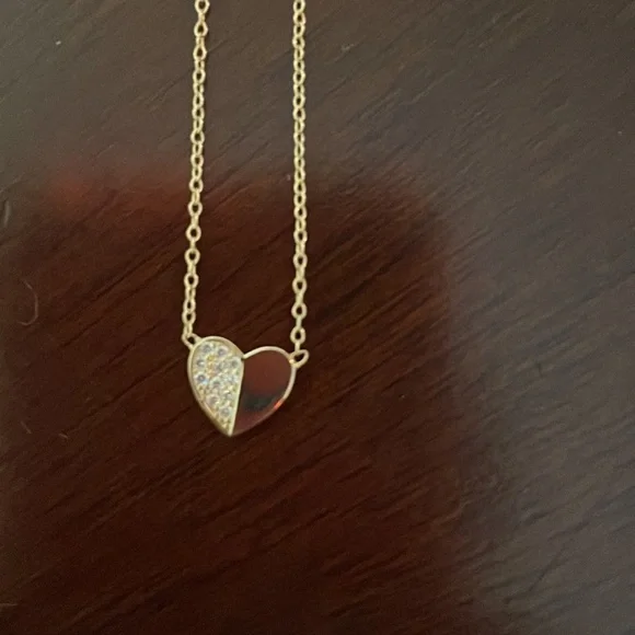 Ariel Gordon Close to my heart necklace! - Picture 2 of 4